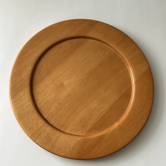 Set of 2 Wooden 13” Plates Furio Home - Picture 7 of 7